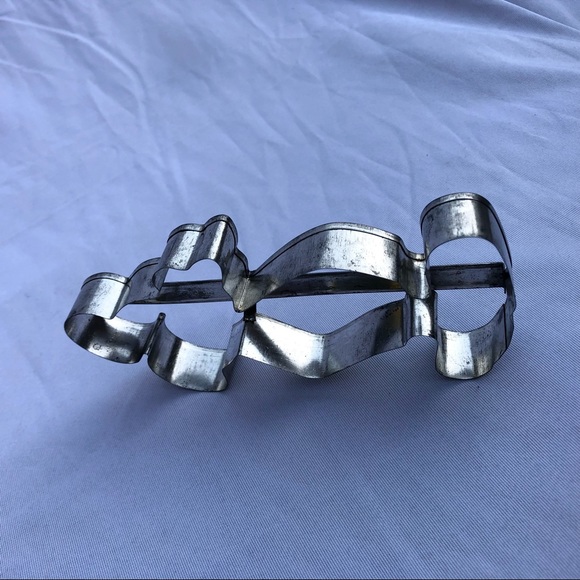 Vintage MICKEY MOUSE COOKIE CUTTER - Picture 3 of 5